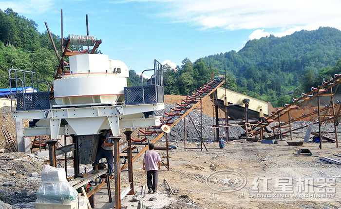 時(shí)產(chǎn)50-60噸建筑垃圾沖擊式破碎機(jī)哪里便宜？河南廠家有推薦嗎？